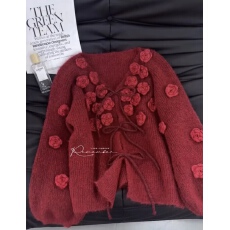 高级小众不撞色上衣冬季新款今年流行的慵懒温柔风设计感毛衣外套