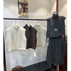 批发<b class='q'>韩版</b>秋冬新款东大门日系学院风针织无袖高领毛衣马甲背心