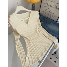 韩系早春氛围感穿搭奶黄色针织上衣女春季新款内搭打底衫设计感