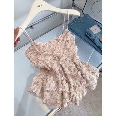 批发设计感立体花朵装饰<b class='q'>吊带</b><b class='q'>背心</b>女夏季辣妹纯欲风收腰显瘦减龄上衣