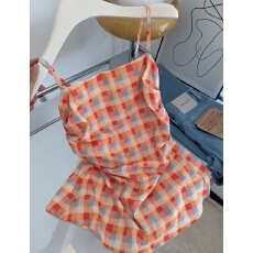 批发夏季显白阳光橙力推夏季甜美撞色格纹收腰吊带小衫女