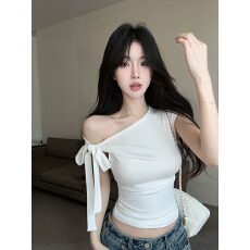批发实拍实价  蝴蝶结绑带斜肩<b class='q'>露肩</b>t恤女辣妹设计感修身显瘦短袖<b class='q'>上衣</b>
