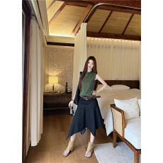 批发实拍~复古波点无袖<b class='q'>背心</b>上衣+不规则A字<b class='q'>牛仔</b>半裙两件套