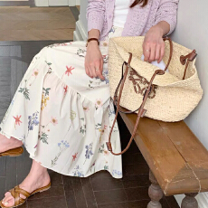 批发法式甜美碎花a字松紧腰白色百褶<b class='q'>半身</b>裙女夏季新款小个子中长裙子