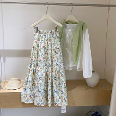 批发法式甜美碎花a字松紧腰白色百褶<b class='q'>半身</b>裙女夏季新款小个子中长裙子