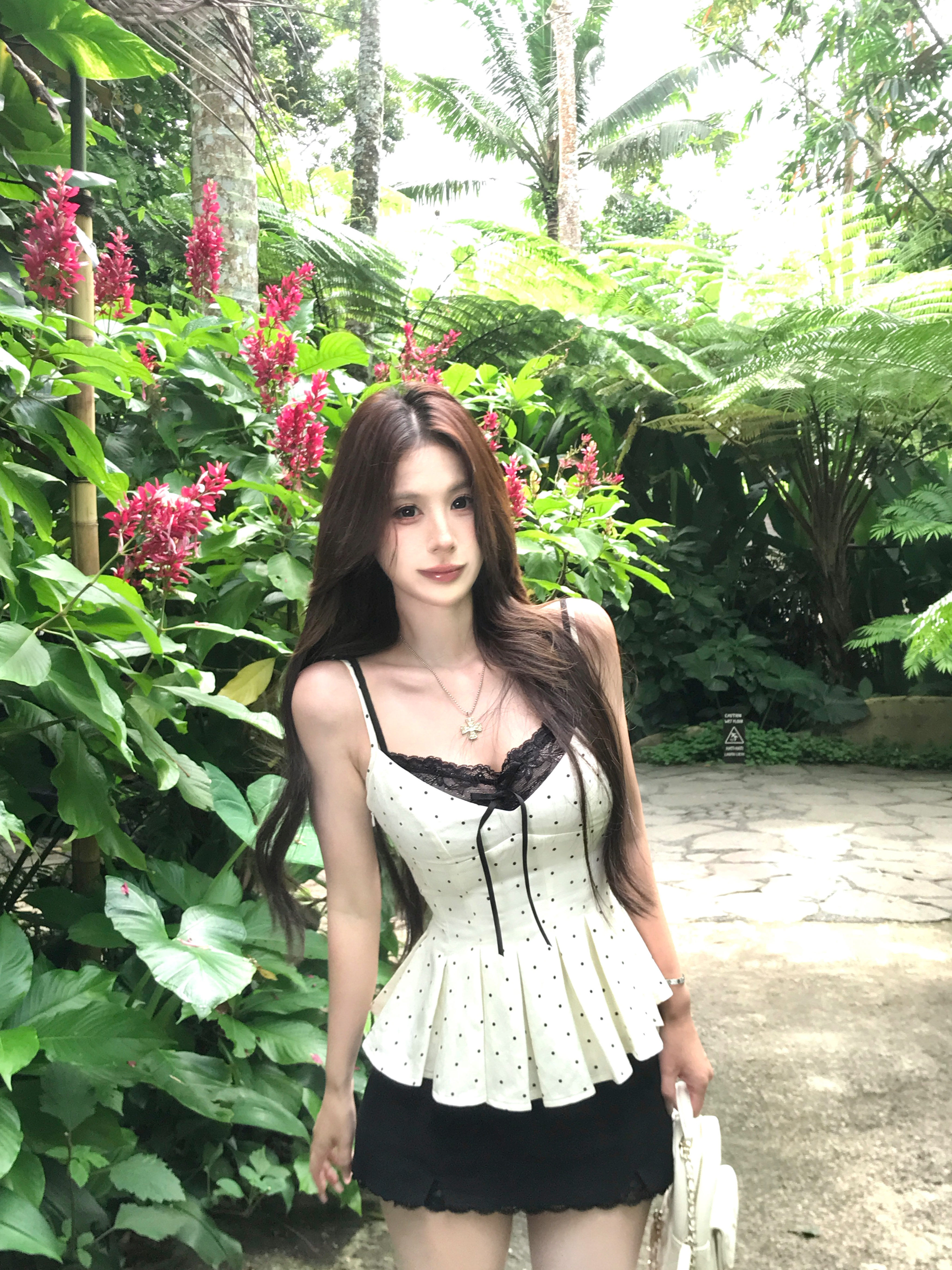 mejiu 꿀 나인 도트 무늬 리플 부드러운 섹시함 레이스 슬립 여성 봄 여름 프릴 분위기 센스 맨위
