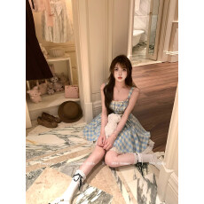 批发Tomoyois铃霜栀雾 法式甜美蓝格吊带系带蝴蝶结收腰显瘦<b class='q'>蓬蓬</b>裙夏