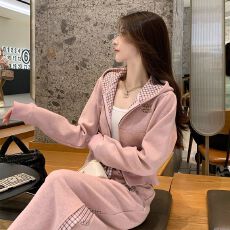 批发巨好看的早秋套装2026女减龄超火高级感卫衣阔腿裤<b class='q'>运动</b>休闲两件套