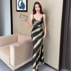 批发实拍长款吊带打底<b class='q'>礼服</b>连衣裙