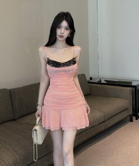실사 섹시함 낮은 가슴 레이스 조각 슬립 쇼트 스타일 망사 드레스