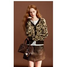 批发豹纹系扣V领长袖毛衣短外套2025针织开衫【工厂店】【原版质量】