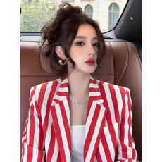 批发春季炸街时尚百搭气质<b class='q'>通勤</b>高级感韩里韩气小香风红色条纹西装外套