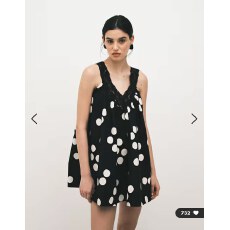 批发设计感露背波点背心连衣裙女2026夏季<b class='q'>蕾丝</b>拼接时尚迷人吊带长裙子