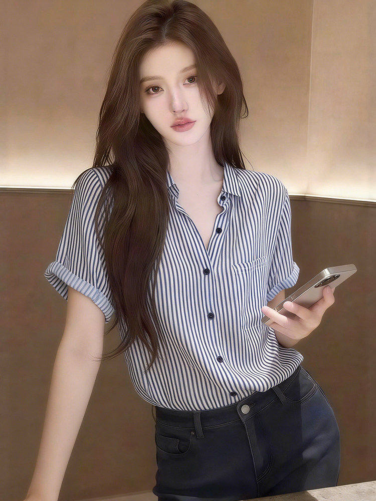 중요 경우 아름다운 자이언트 잘 생긴 스트라이프 반팔 여성 셔츠 여름 2026 새로운 고급 센스 품격 패션 맨위