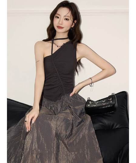 원본 품질 프랑스식 불규칙 배색 수신 Pleat 드레스 여성 의류 2026 여름 새로운 비스듬한 어깨 민소매 A라인 스커트
