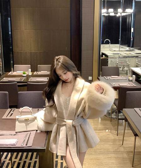 회색 V넥 스트랩 모직 여성 코트 가을 겨울철 긴팔 루즈핏 고급 센스 코트 패치워크 중간 길이 맨위