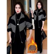 批发洋气中老年妈妈<b class='q'>运动服</b>套装女2025秋冬季新款加绒保暖休闲服两件套