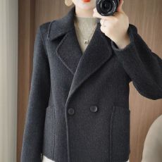 批发秋冬新款2025爆版毛呢大衣外套短款西装领时尚气质妈妈装<b class='q'>外套</b>女