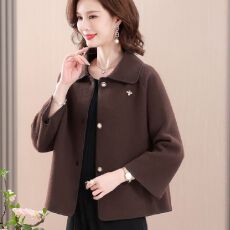 批发妈妈装洋气单面呢短外套女春秋季中老年休闲时尚宽松春装毛呢外套