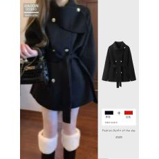 批发MIU系千金气质秋冬短款毛呢大衣围脖2025<b class='q'>显瘦</b>高级感呢子外套