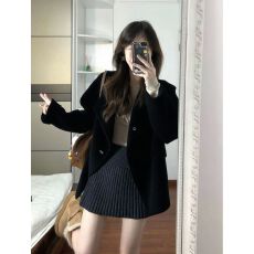 批发毛呢子大衣女短款冬季新款2025<b class='q'>韩版</b>高级感毛呢外套加厚