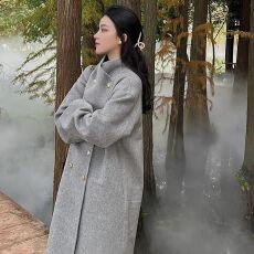 批发2026秋冬季燕麦色毛呢<b class='q'>大衣</b>女高级感韩版宽松小个子女毛呢<b class='q'>大衣</b>
