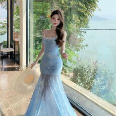 批发春日芭蕾度假风超仙蕾丝拼接吊带裙网纱晕染花卉鱼尾裙子绝美纯欲