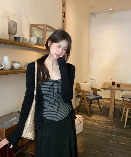 빅 사이즈 지방 mm 2026 가을 새로운 느긋한 바람 스트라이프 캐미솔 표지 배 슬림해 보이는