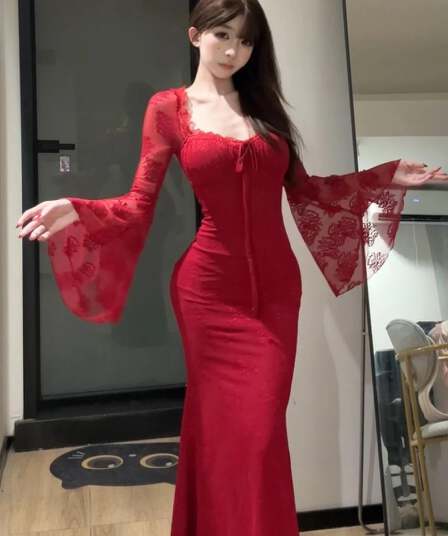 프랑스식 순수한 욕망 바람 스퀘어 입 칼라 시스루 나팔 소매 패치워크 타이트 스커트 드레스 2026 가을 새로운 섹시함 치마