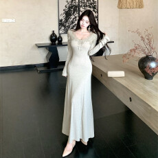批发法式温柔风氛围感蕾丝拼接V领针织<b class='q'>连衣裙</b>收腰显瘦A<b class='q'>字</b>大摆长裙女秋