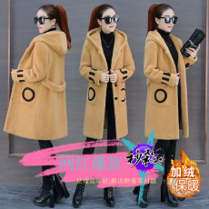 批发仿羊羔绒秋冬<b class='q'>新款</b>羊羔绒大衣女韩版加绒保暖连帽中长款网红外套潮