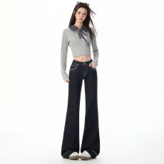 批发实拍 低腰原牛蓝微喇牛仔女2026<b class='q'>春</b>季新款辣妹修身喇叭牛仔裤子