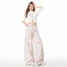 批发实拍 春款印花高腰阔腿<b class='q'>牛仔裤</b>女显瘦复古宽松不贴腿喇叭拖地裤