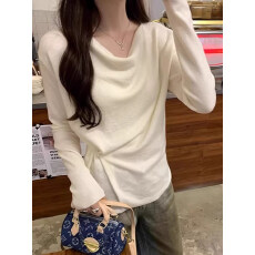 批发别致纽扣设计收腰打底衫女2025秋冬季韩版气质荡领长袖针织衫上衣