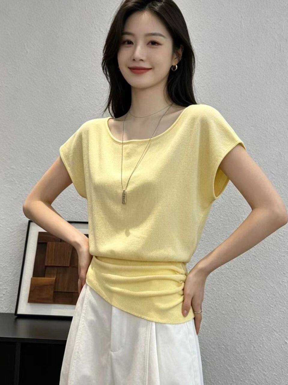 고급 센스 품격 디자인 센스 작은 대중 반팔 티셔츠 여성 여름 새로운 허리 수축 Chic 다용도 캐주얼 맨위 서비스