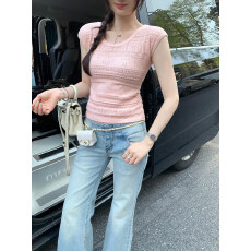 批发法式掐腰绝美钩花镂空无袖<b class='q'>针织衫</b>女夏2026新款小个子超好看的上衣