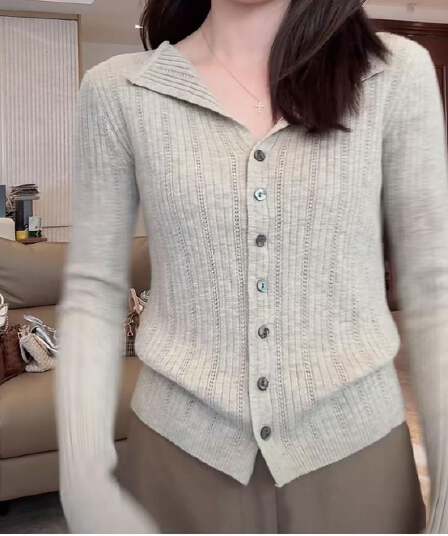 한 부서 자이언트 잘 생긴 폴로 칼라 싱글 줄 버튼 긴팔 니트 스웨터 오픈 가디건 여성 조기 가을 다용도 작은 키 스웨터 맨위