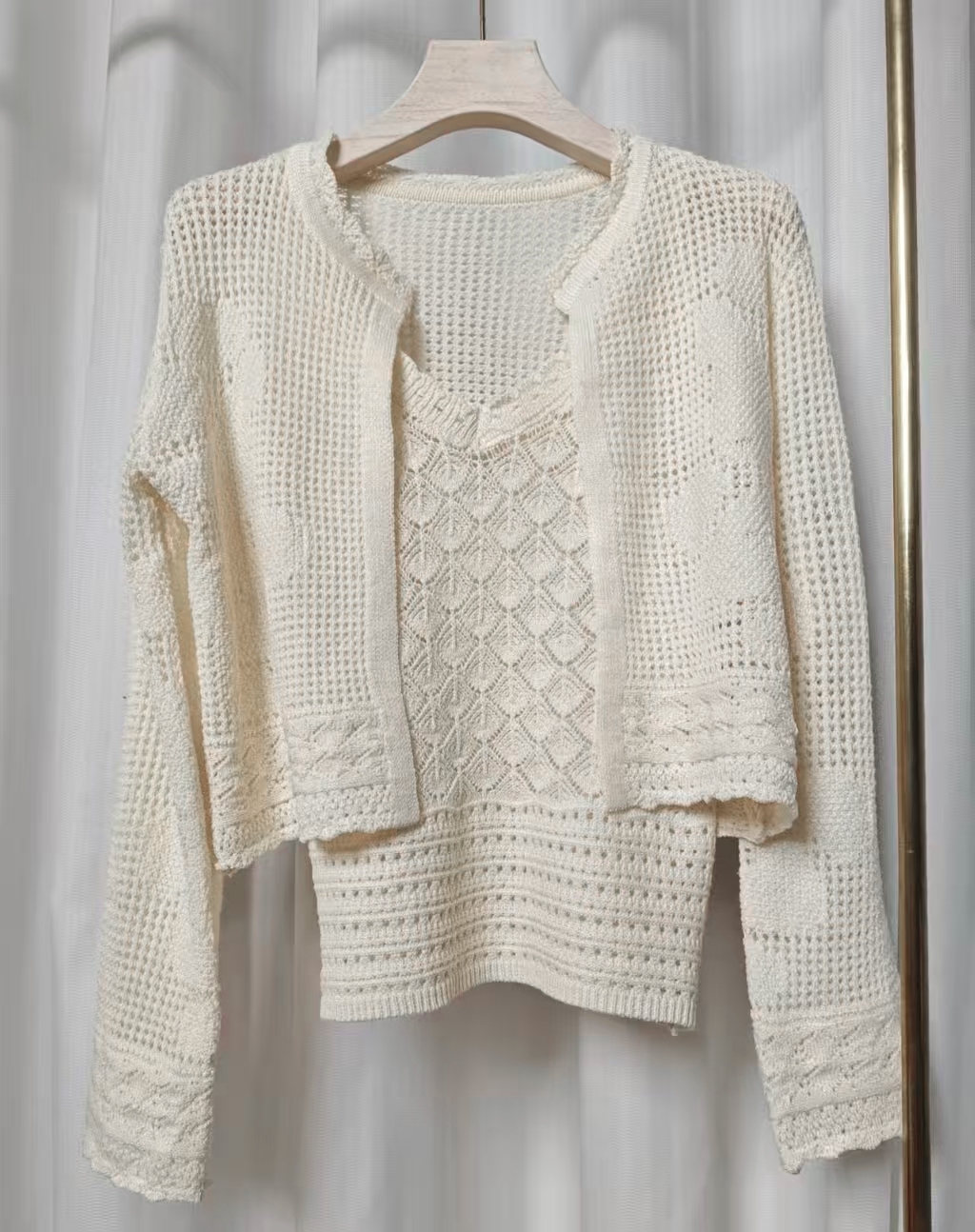 용 안녕하세요. 어린이 레트로 홀로우 아웃 자수 디자인 센스 니트 오픈 가디건 여성 가을 겨울 루즈핏 외부 가져 가라. 긴팔 재킷 t540