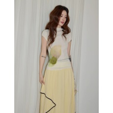 批发吵吵家短袖上衣女夏季米白色高领海边度假高级气质休闲修身针织衫