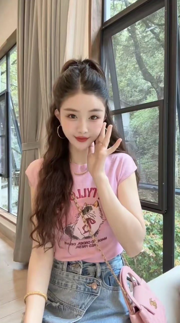 양 양 최적의 여름 새로운 프랑스식 몸매 가꾸기 슬림해 보이는 고양이 패턴 Feifei 소매 짠 셔츠 yy880m60392
