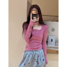 批发韩系粉色方领打底正肩长袖<b class='q'>T</b><b class='q'>恤</b>女秋冬内搭小个子炸街独特漂亮上衣