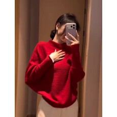 批发巨好看新年红色半高领蝙蝠袖毛衣女秋冬高级感<b class='q'>宽松</b>软糯针织衫上衣
