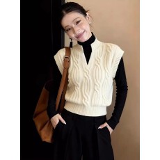 批发法式白色针织麻花v领无袖马甲女<b class='q'>秋</b>冬叠穿加厚坎肩背心上衣外搭厚