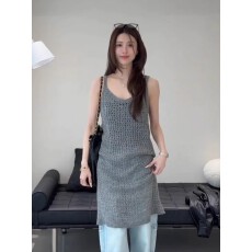 批发泰国绝美灰色镂空针织吊带背心女夏外穿<b class='q'>中长款</b>独特漂亮无袖小上衣