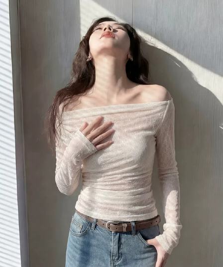 디자인 센스 캐주얼 2026 슈퍼 화재 연령 감소 작은 맨위 여성 여름 고유 한 아름다운 자이언트 잘 생긴 화이트 긴팔 티셔츠