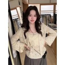批发高级感杏色镂空防晒开衫外套女夏季配吊带外搭罩衫上衣两件套