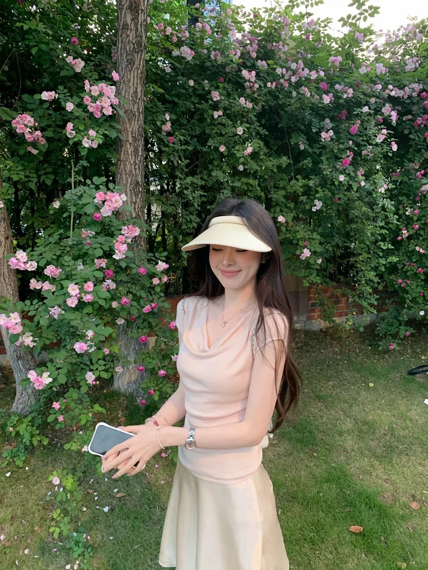 프랑스식 부드러운 흔들다 칼라 핑크색 Feifei 소매 짠 셔츠 여성 여름 레이스 측면 한 마디 반신 스커트 투피스 세트