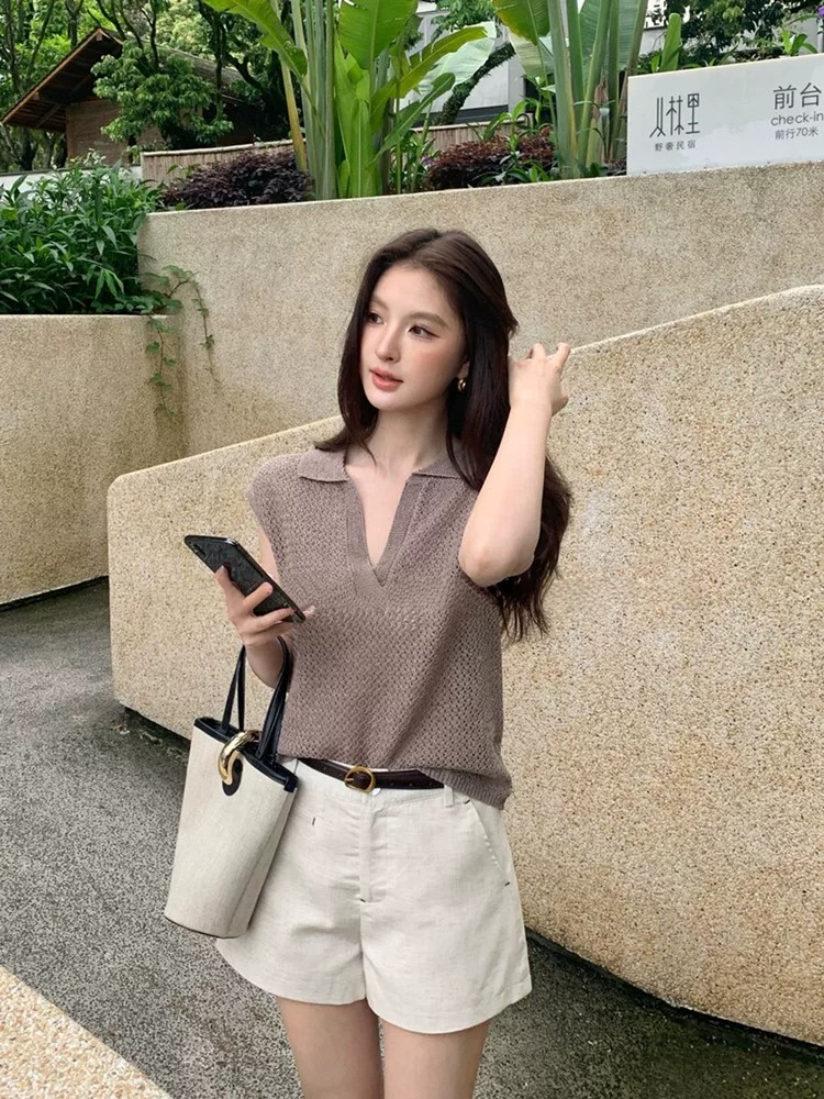 POLO 칼라 홀로우 아웃 조끼 티셔츠 여성 여름 오래된 돈 바람 느긋한 루즈핏 캐주얼 미니멀리즘 어깨 V넥 민소매 맨위