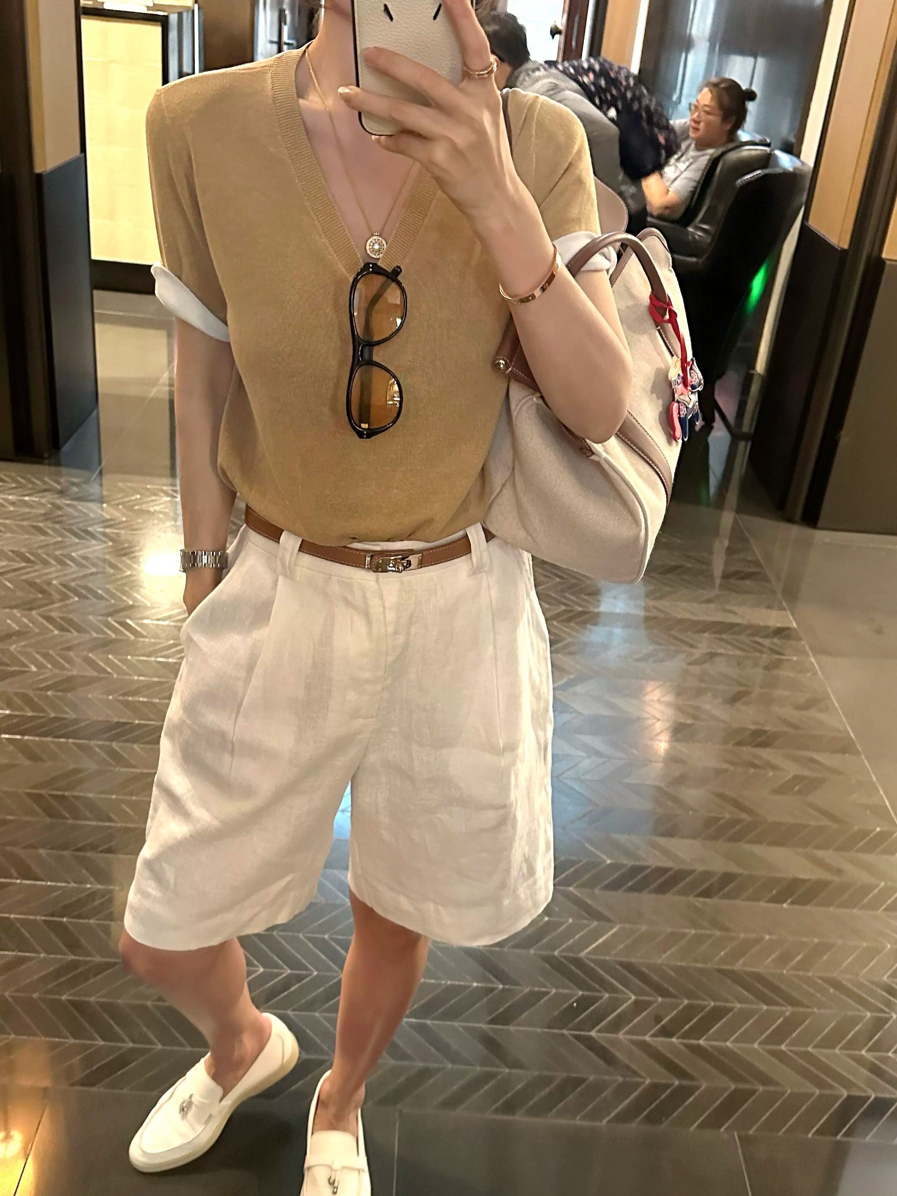 여름 ootd 오래된 돈 바람 착용 가져 가라. 반팔 티셔츠 여성 여름 얇은 스타일 2026 새로운 한 부서 chic Chic 맨위