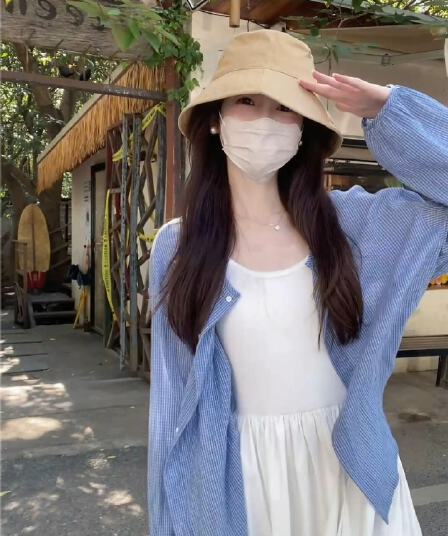 한 부서 파란색 스트라이프 면 린넨 쇼트 스타일 자외선 차단 여성 셔츠 여름 작은 키 외부 가져 가라. 얇은 스타일 오픈 가디건 셔츠 재킷